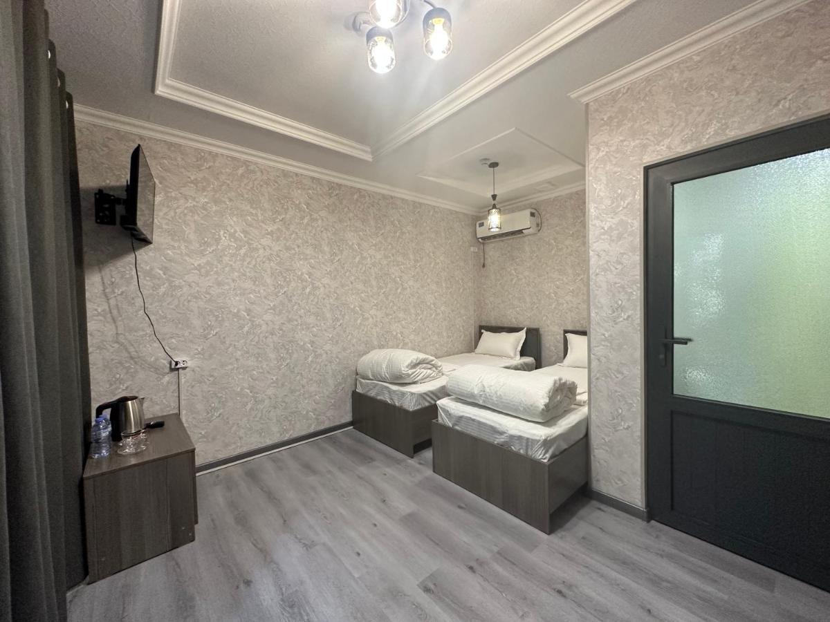 Byond Hotel & Hostel Tashkent Ngoại thất bức ảnh