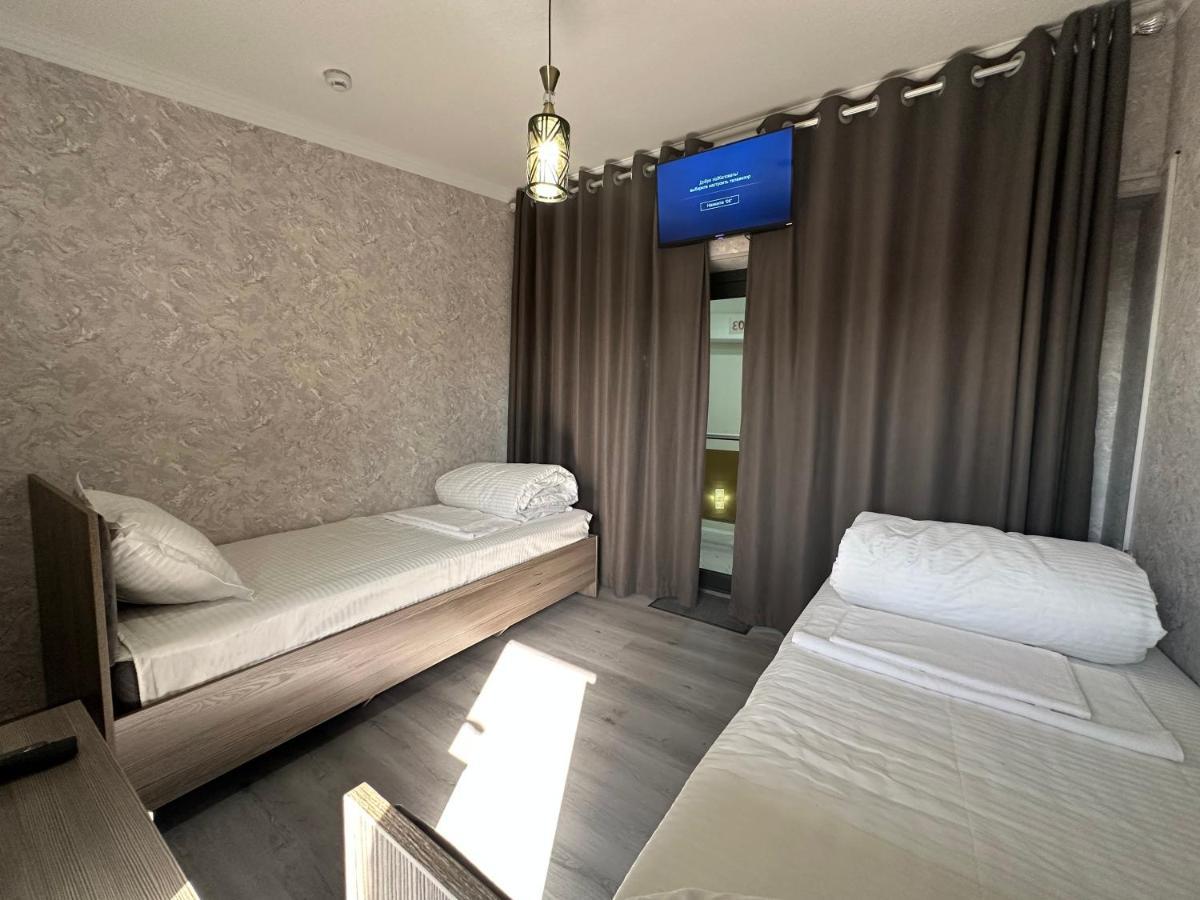 Byond Hotel & Hostel Tashkent Ngoại thất bức ảnh